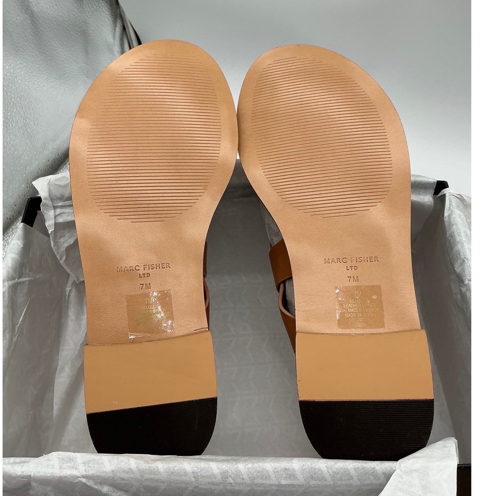 Marc Fisher LTD Lollie Tan Brown Leather Gladiator Toe Loop Sandals Womens 7M - Picture 8 of 9